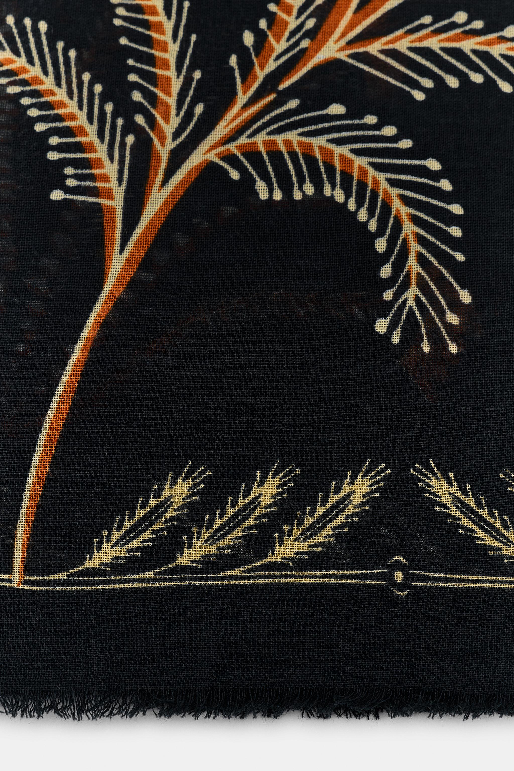 PRINTED LINEN SCARF